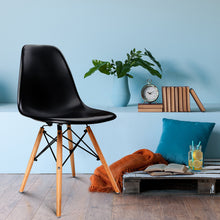 Load image into Gallery viewer, 4x Retro Chairs - Beech Wood - 2 Colours - Black or White
